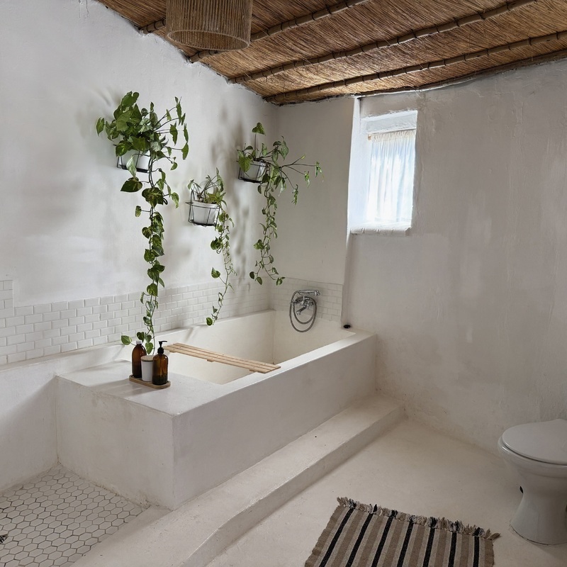 Main Bedroom En-Suite