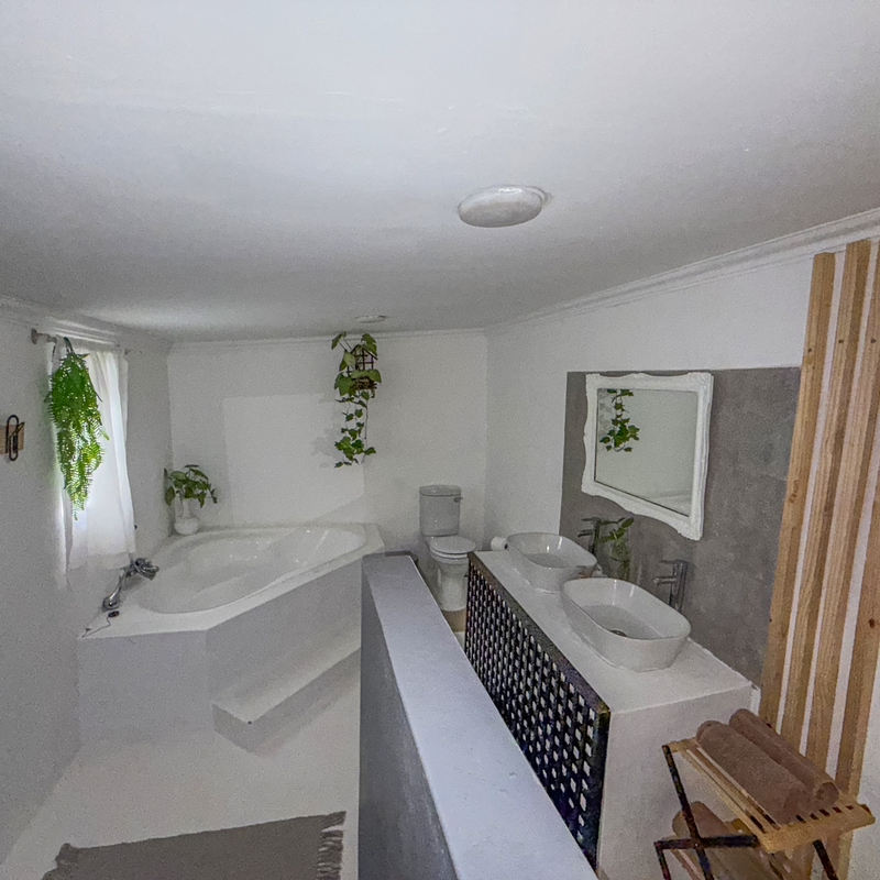 Second Bedroom En-suite